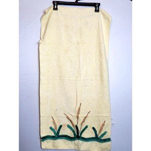 Vintage Muscogee Bath Towel Sculpted P Willows Design Pale Yellow Edge Wear